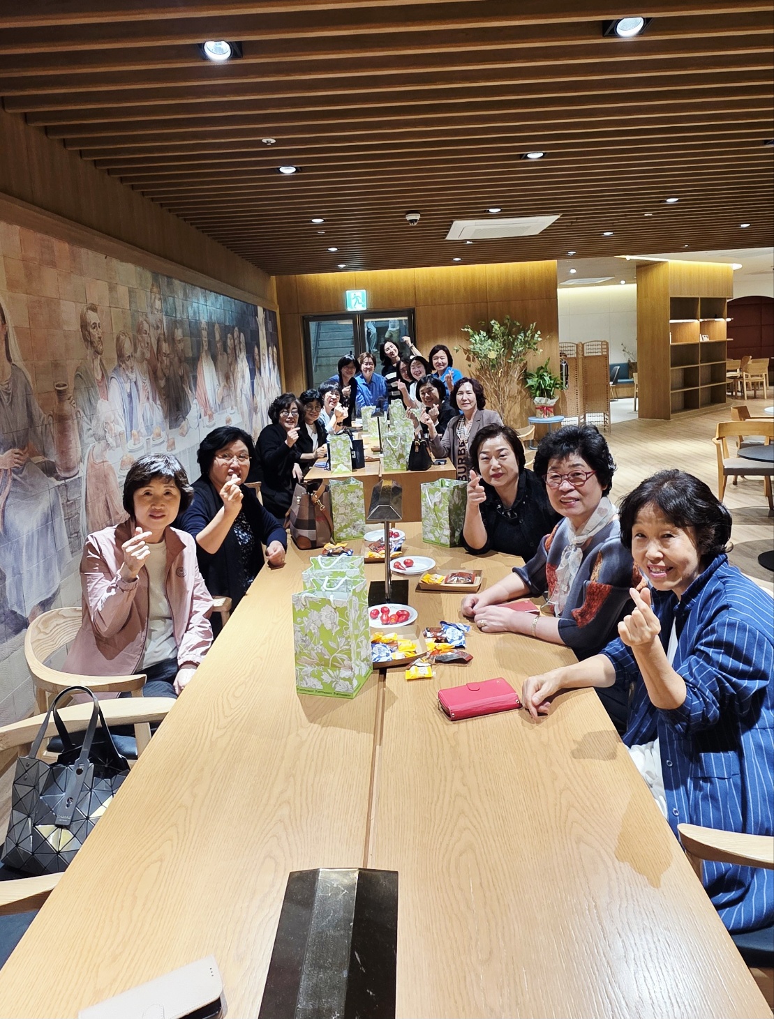 피택권사님들과의 식사